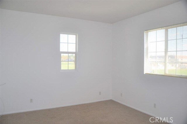 Building Photo - 15889 Fountain Ln