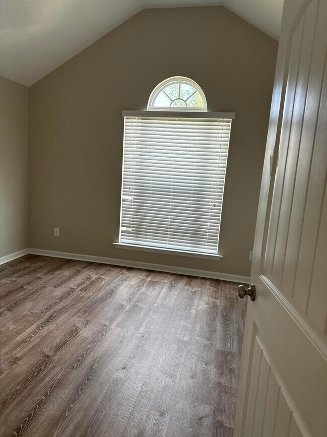 Building Photo - 4148 Pullman Cir