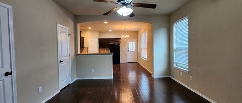 Building Photo - 1028 Brown Rock Dr