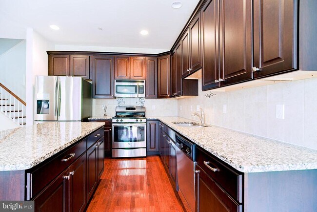 Building Photo - 339 Pennycress Rd