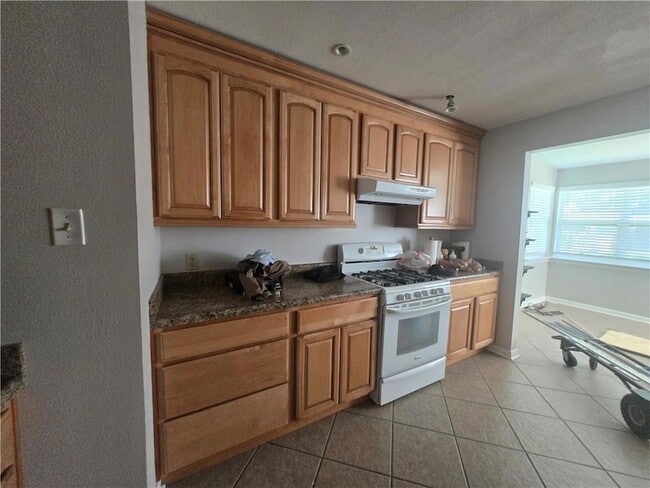 Building Photo - 641 Jefferson Heights Ave