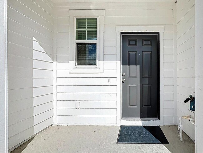 Building Photo - 5941 Piney Shrub Pl