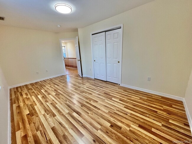 Building Photo - 51 Emmett Ter