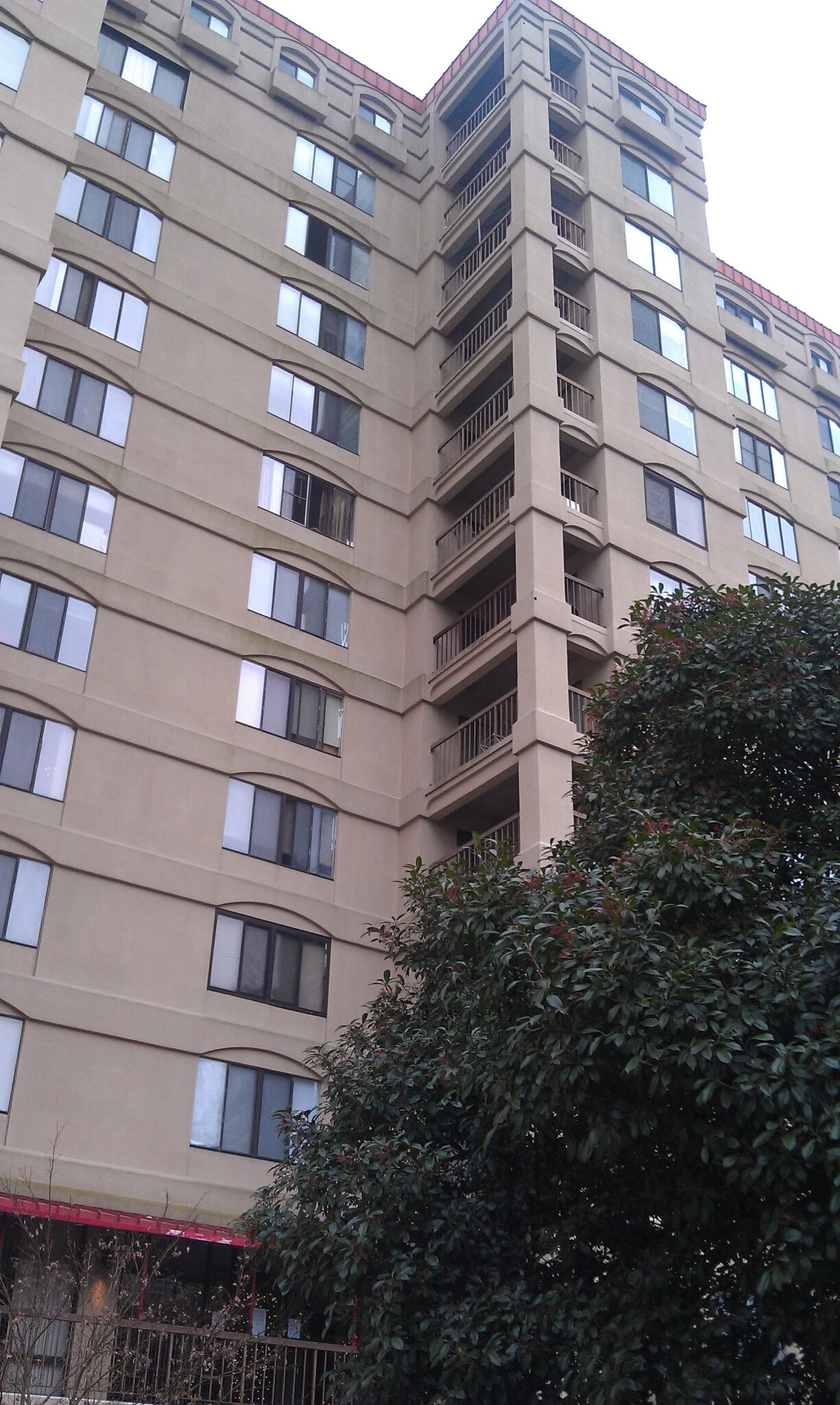 9th floor condo - 1600 Park Cir