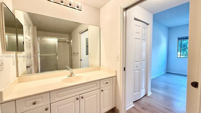 Building Photo - 2808 Amalei Dr