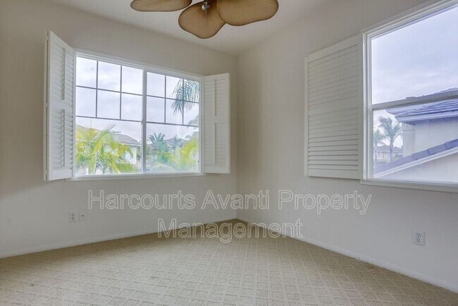 Building Photo - 7332 Escallonia Ct