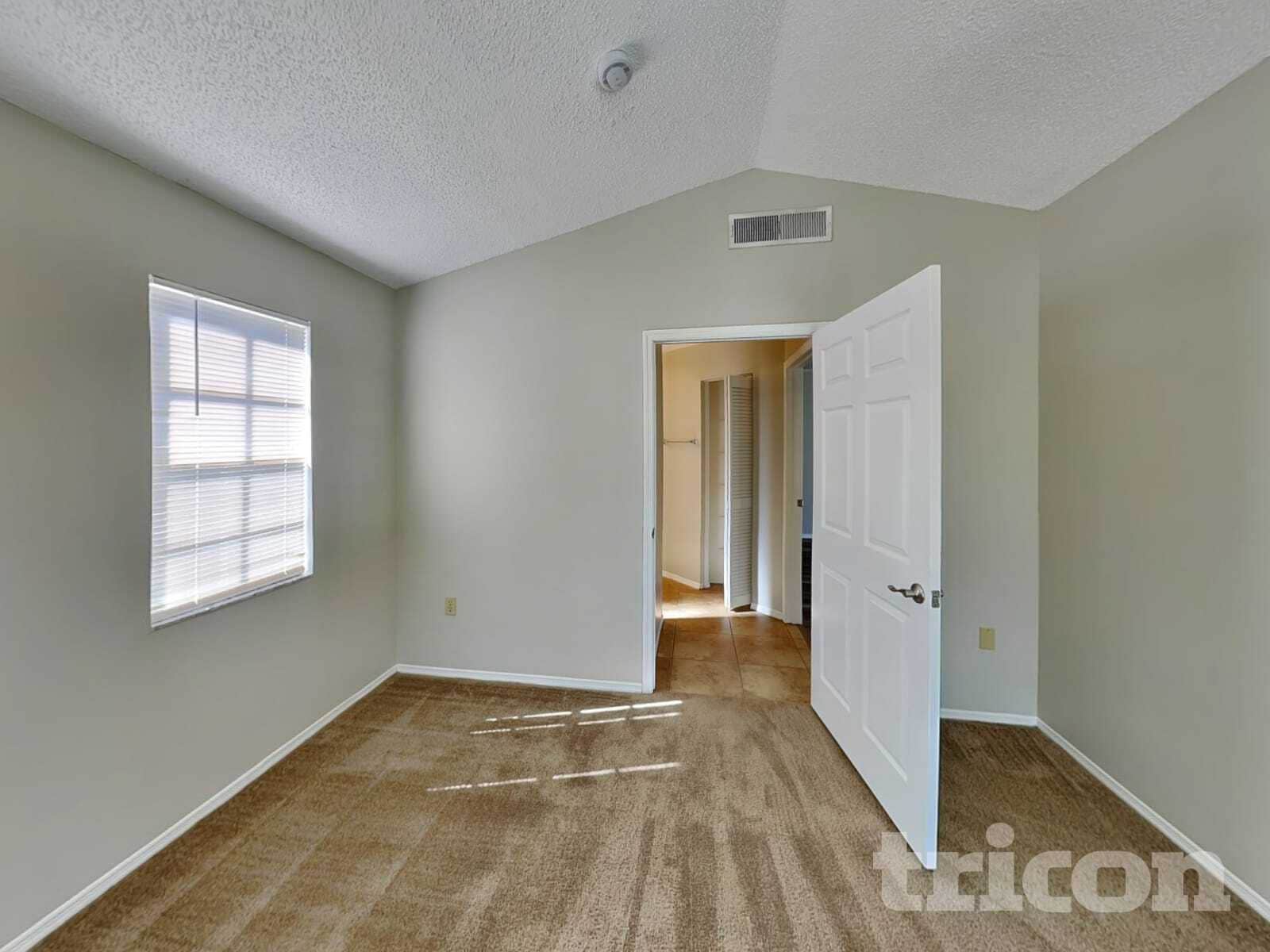 Building Photo - 4944 Harbor Woods Dr