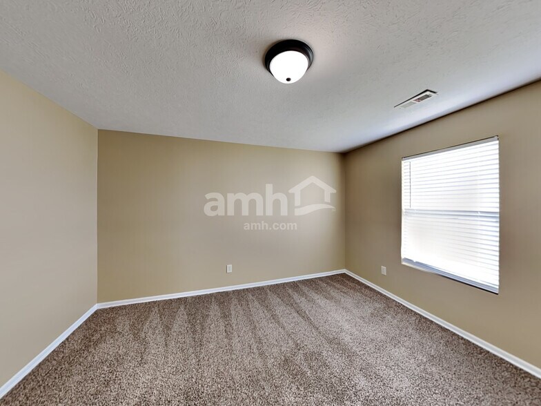 Building Photo - 1256 Canterhurst St