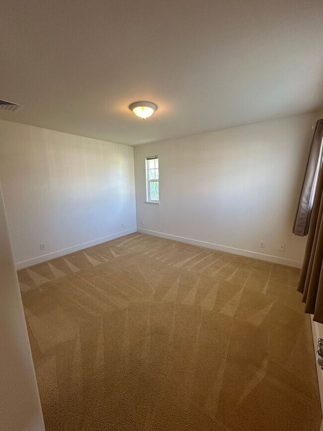 Building Photo - Beautiful 3 BD / 2 BA Townhome in Ko Olina!
