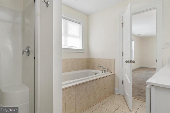 Building Photo - 204 Bar Harbor Rd