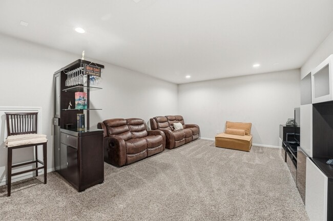 Building Photo - 14324 Prospect Park Ln