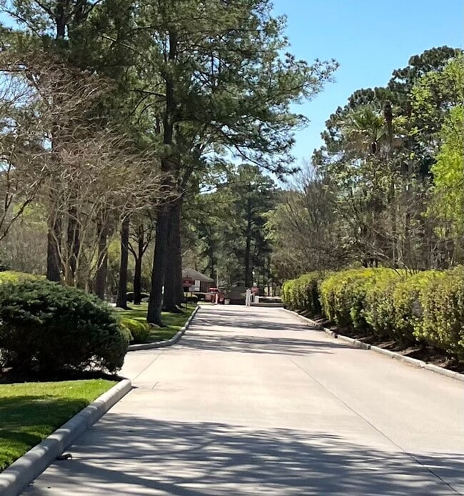 Building Photo - 3/2/2  in the beautiful  gated community of Point Aquarius WISD