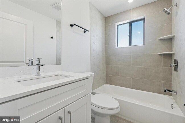 Building Photo - 2401 N 2nd St