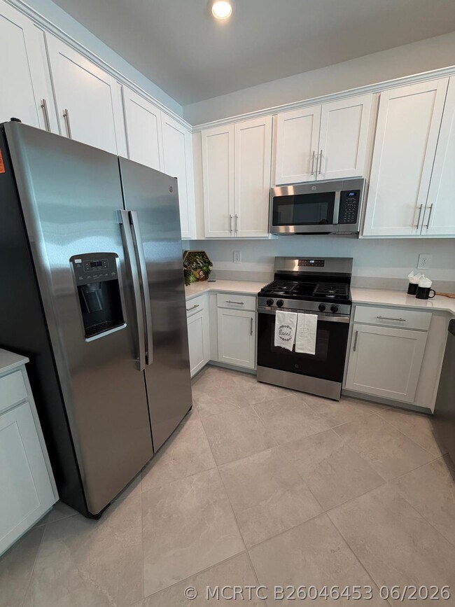 Building Photo - 44308 Caraton Ter