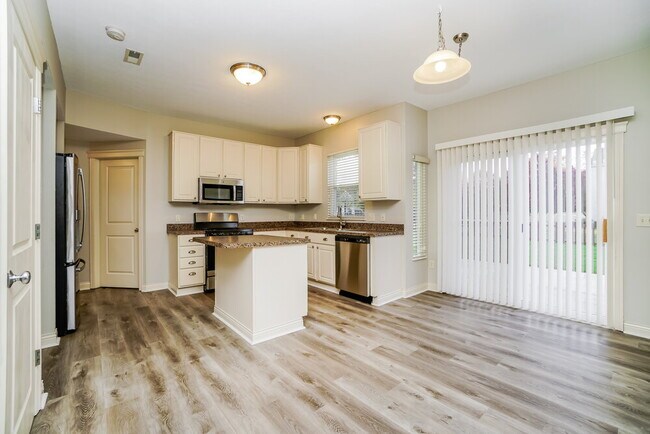 Building Photo - 608 Beckler Ln