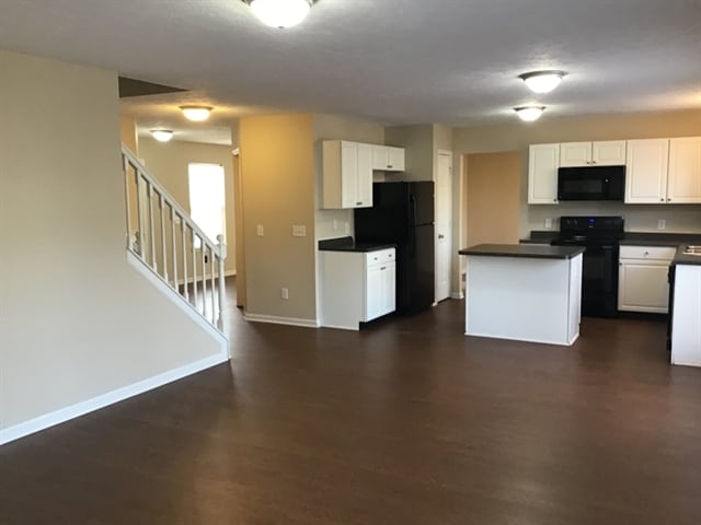 Building Photo - 2318 Lammermoor Cir