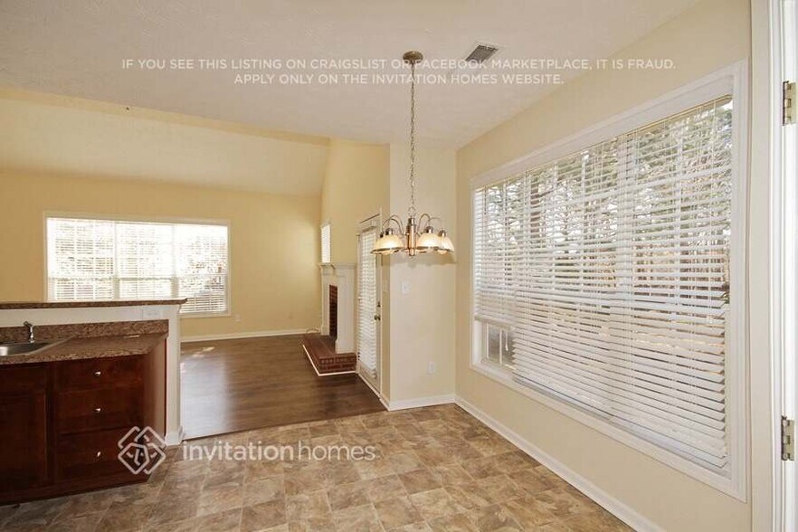 Building Photo - 3170 Goldmist Dr