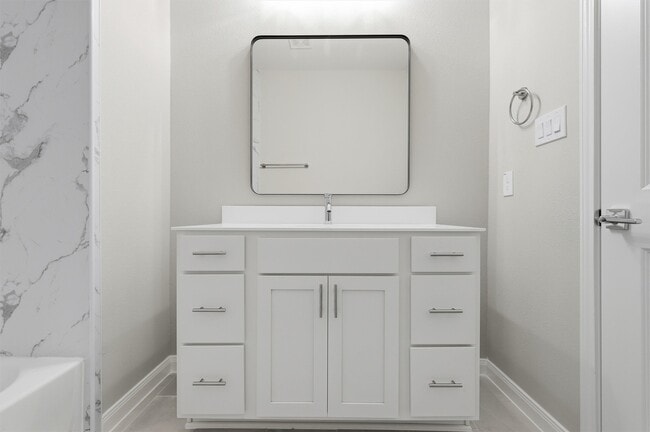 Building Photo - 9912 Clark Cyn Ln