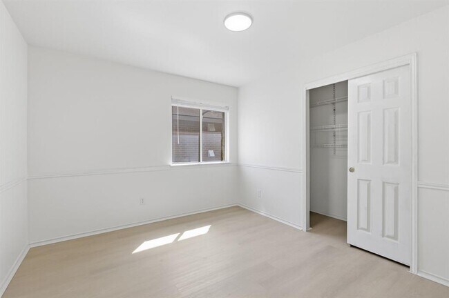 Building Photo - 3337 Cantera Way