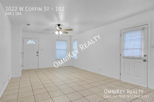 Building Photo - 1022 W Coffin St