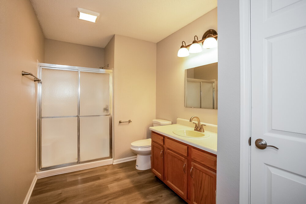 Building Photo - 8438 Kousa Dr