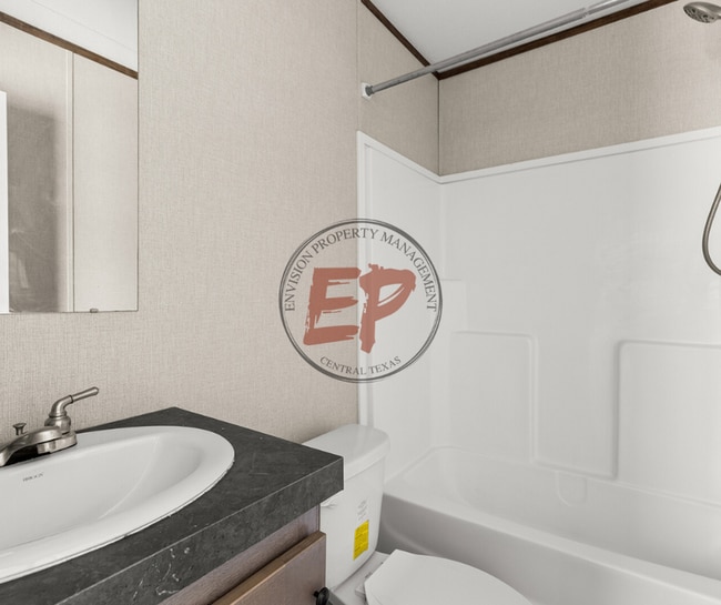 Building Photo - 21 Clear Creek