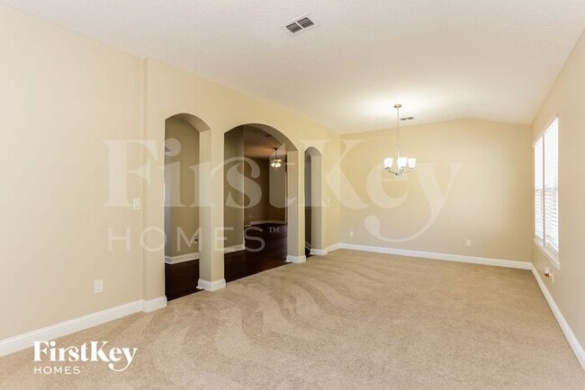 Building Photo - 86353 Sand Hickory Trail