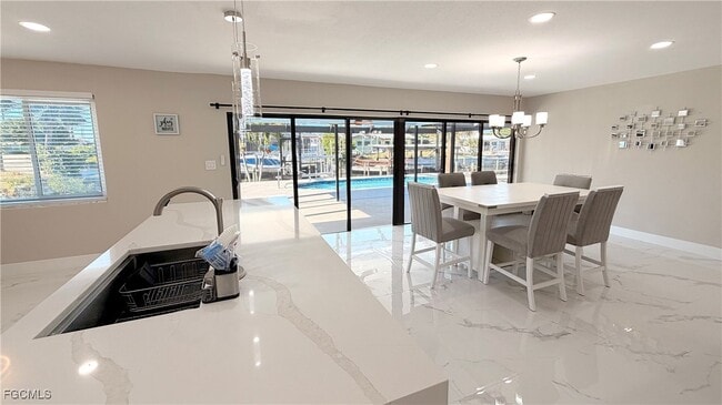 Building Photo - 201 Randy Ln