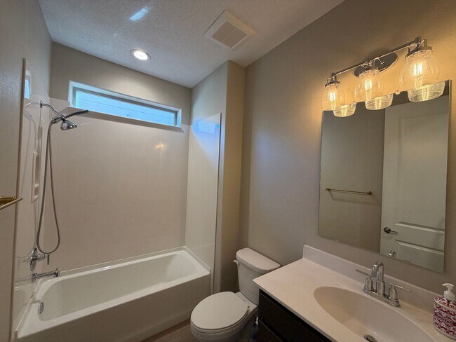 Building Photo - 4 Bedrooom Single Story New Build in Mesa Del Sol Near Netflix Studios!