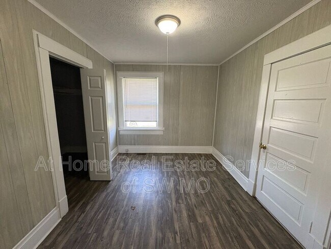 Building Photo - 1414 S Campbell Ave