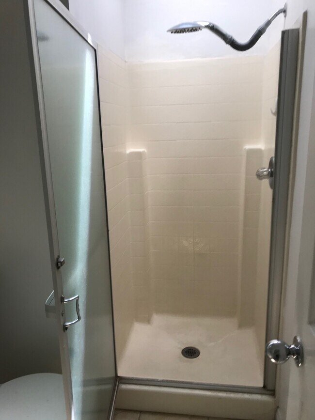 Building Photo - 14249 Friar St