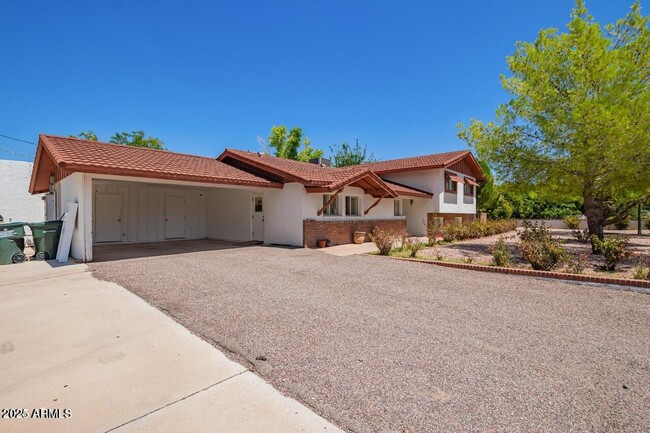 Building Photo - 4320 W Banff Ln.