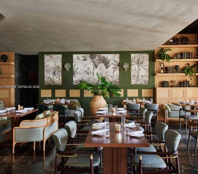 Building Photo - 1100 West Ave