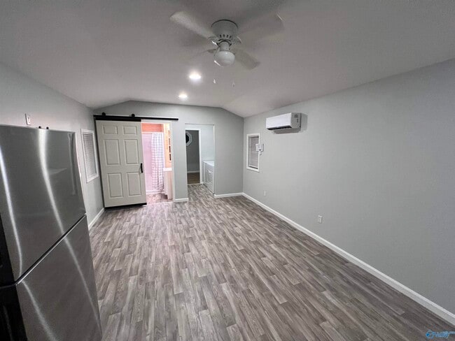 Building Photo - 21215 Yarbrough Rd