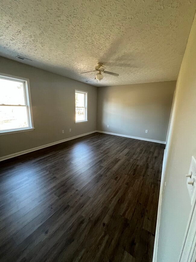 MASTER BEDROOM - 3 Donnell Ave