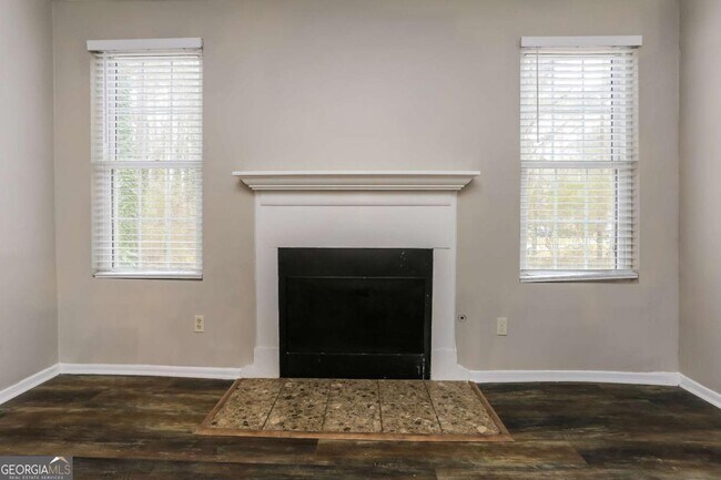 Building Photo - 442 Sherwood Oaks Rd