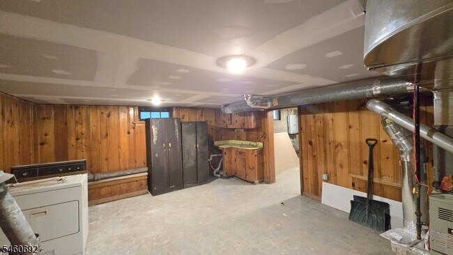 Building Photo - 76 Baldwin Pl