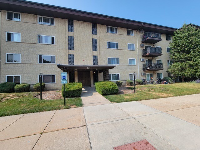 Primary Photo - 535 S Cleveland Ave