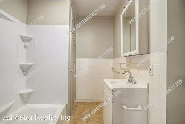 Building Photo - Awesome Location in Waldo-Coming SOON!!!