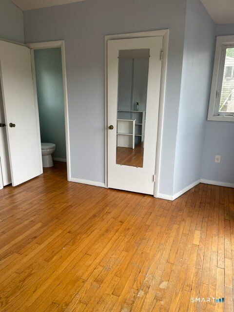 Building Photo - 102 Riverview Ave
