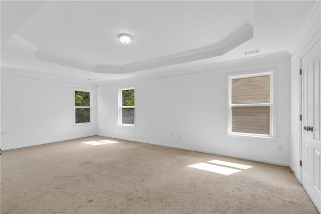 Building Photo - 5480 Beaver Ridge Dr