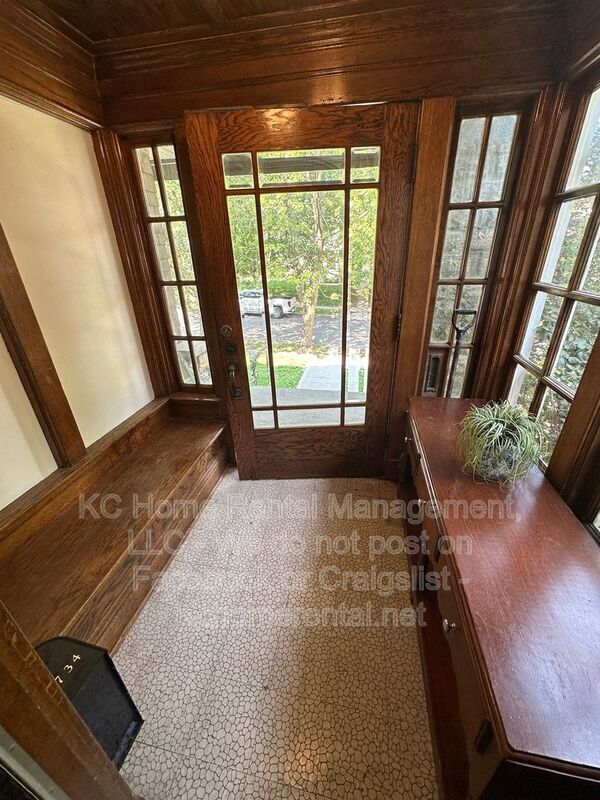 Building Photo - 3631 Pennsylvania Ave