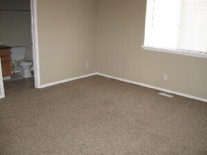 Building Photo - Nampa, 3Bd/2Bth/2Car, 1400Sqft, Bonus Rm, R.V. Parking,