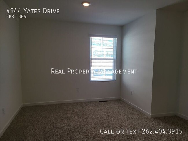 Building Photo - 4944 Yates Dr