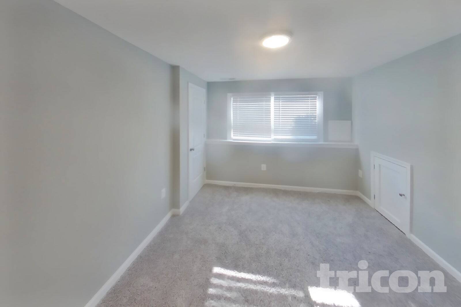 Building Photo - 808 Ruxshire Dr