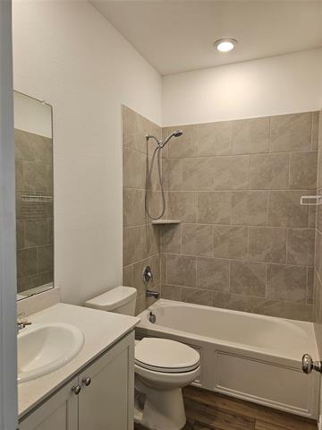 Building Photo - 1103 Sassafras Dr