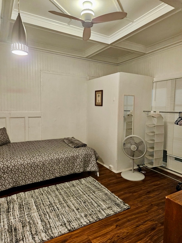 Building Photo - 1124 8th Ave