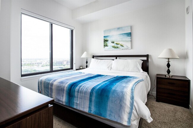 Building Photo - 1905 Holcombe Blvd