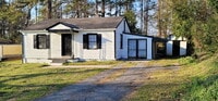 Building Photo - 2242 Lawson Way