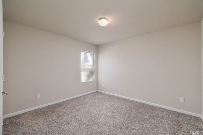 Building Photo - 7043 Diamond Vly